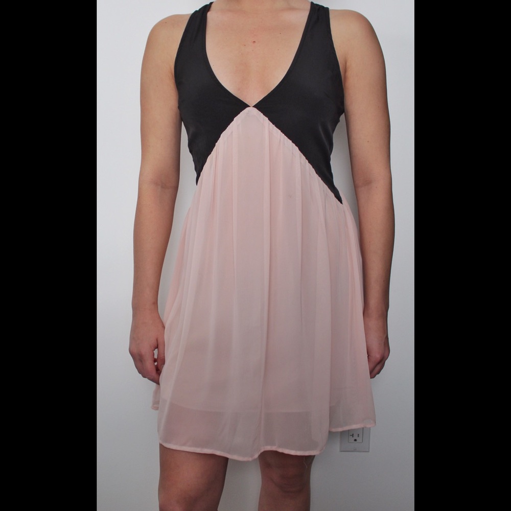 NASTY GAL colorblock V neck dress